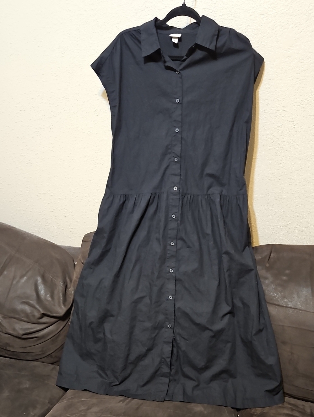 a new day Black Button-Front Midi Shirtdress